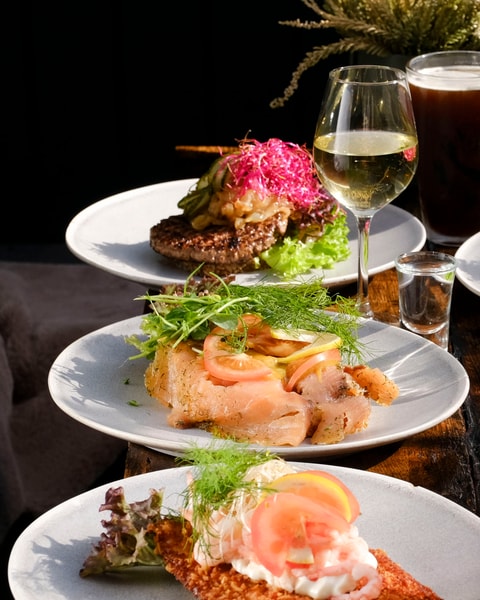 2 Valgfri Stykker Smørrebrød - Madhuset Dragør