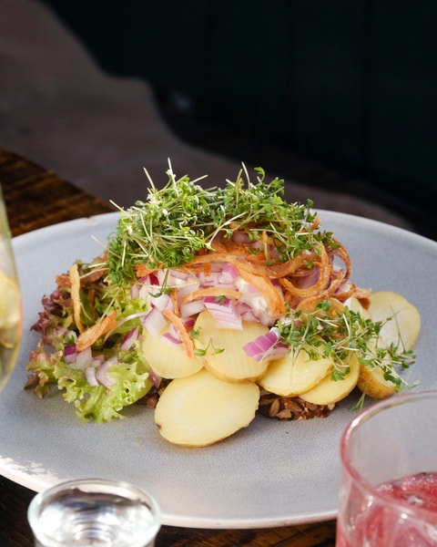 2 Valgfri Stykker Smørrebrød - Madhuset Dragør