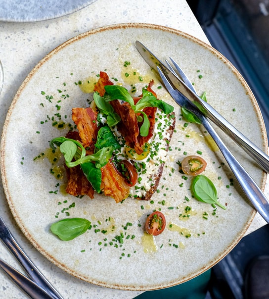 Halv pris på smørrebrød hos Dining Room: Anmelderrost håndlavet gastronomi