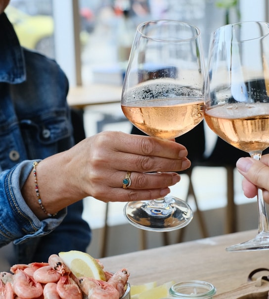 Pil-selv-rejer ad libitum + vin