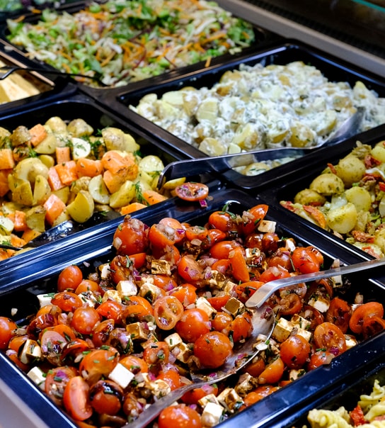 Salat bowl, sandwich el pasta + sodavand - Ordrup