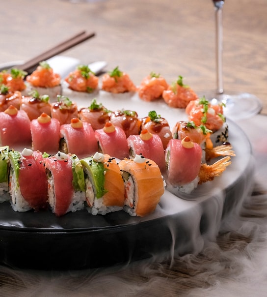 Sushi og vin fra Taya Sushi - spar 51 %
