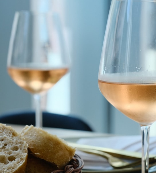 Pil-selv-rejer ad libitum  for 2 pers. + 1 flaske vin