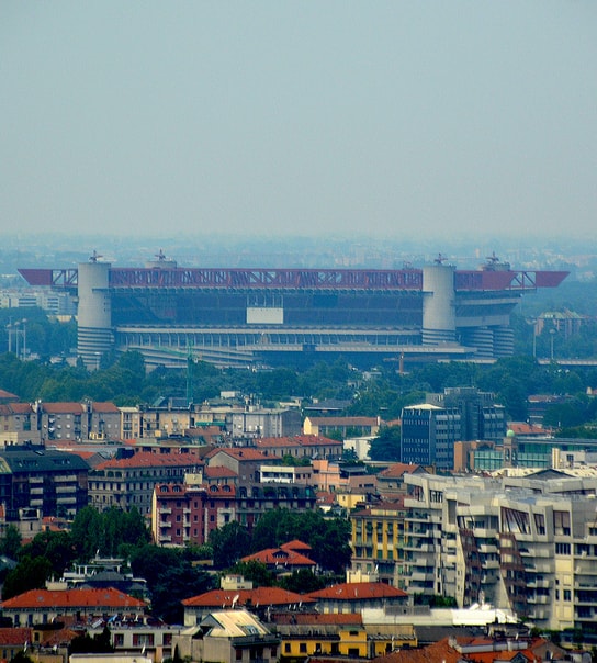 Nå at se AC Milan LIVE på San Siro!