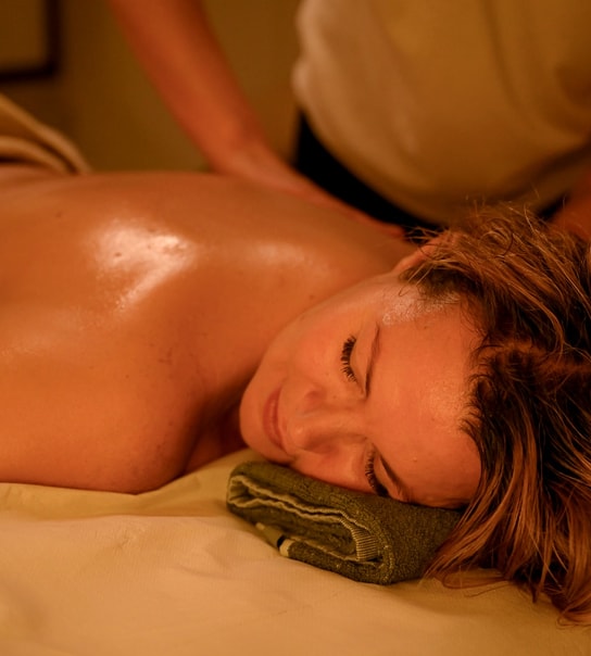 Ayurvedisk massage & behandlinger | 30 - 45 - 60 min. 