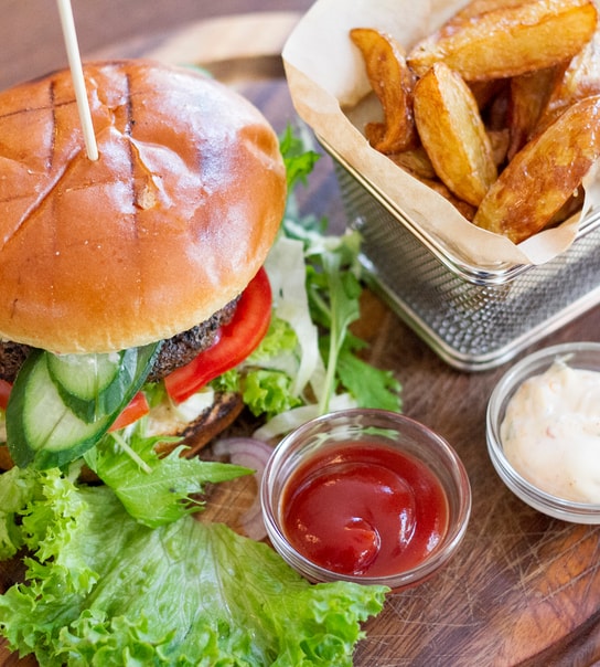 Spar 43 % | Burgermenu med sprøde fritter!