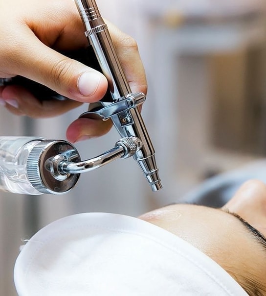 Spar 68 % på Luksus-ansigtsbehandling | 3 varianter