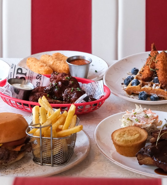 Halv pris | Midwestern Diner | Indre by