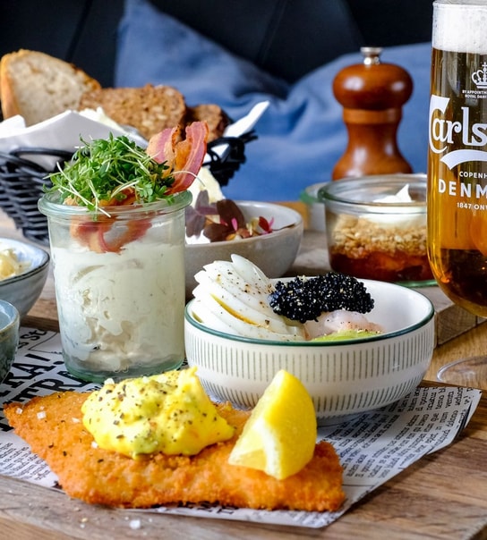 Frokostplatte med 7 anretninger