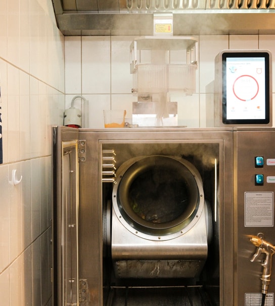NYHED: Takeaway lavet af AI Robot
