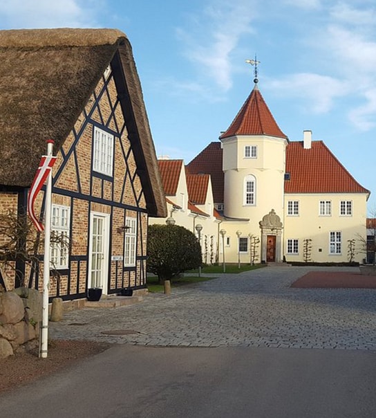 Eksklusivt ophold på Gl. Avernæs Sinatur Hotel & Konference