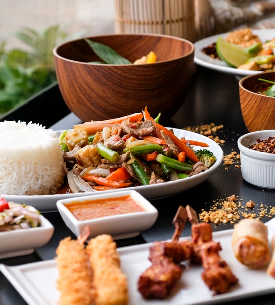 Valgfri forret + hovedret | Thai Gadekøkken i Måløv