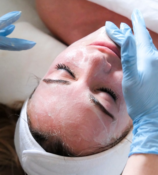 Luksus ansigtsbehandling | 75-80 min.