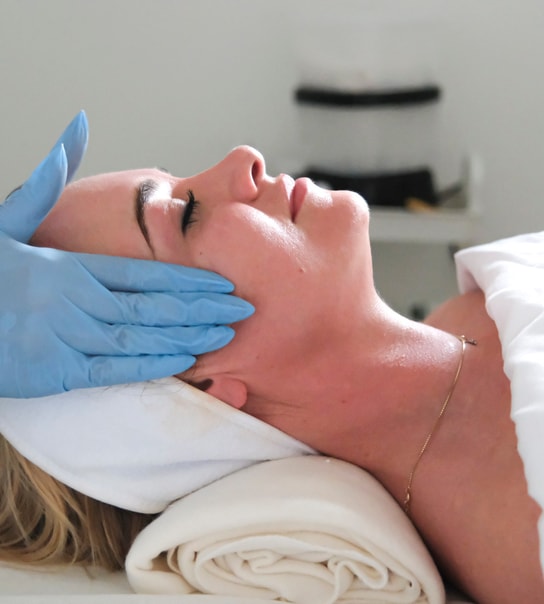 Luksus ansigtsbehandling | 75-80 min.