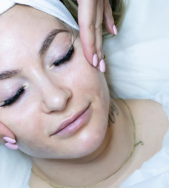 Hydrafacial Treatment - 90 minutter