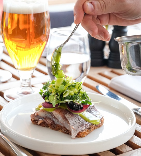 Halv pris på Smørrebrød hos Pier 3 - Danske Klassikere ved Kajen
