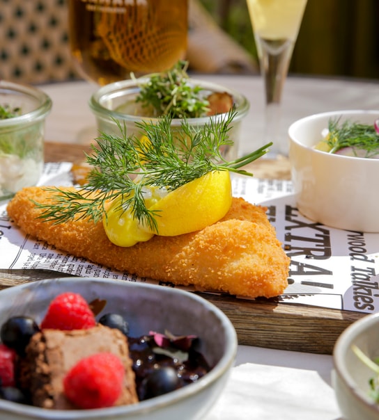Frokostplatte med 7 anretninger