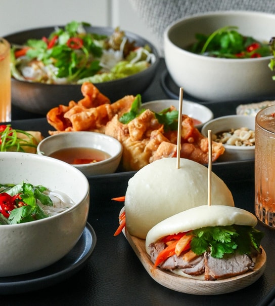 6-Retters på Sàigòner Bistro - Vietnamesisk Velsmag i Hyggelige Omgivelser