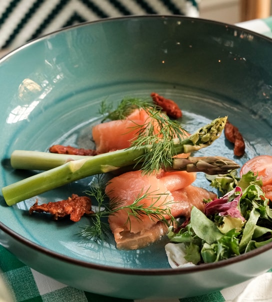 Fest på Bakkens Spisehus – 3 retter & Fri øl, vin og vand.