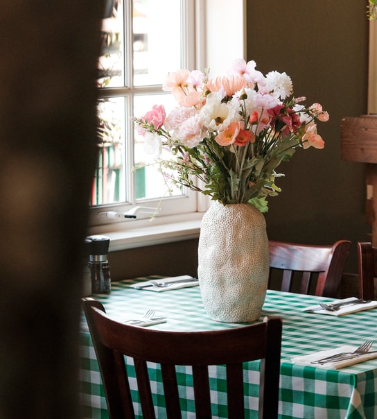 Fest på Bakkens Spisehus – 3 retter & Fri øl, vin og vand.