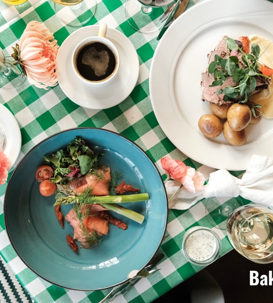 Fest på Bakkens Spisehus – 3 retter & Fri øl, vin og vand.