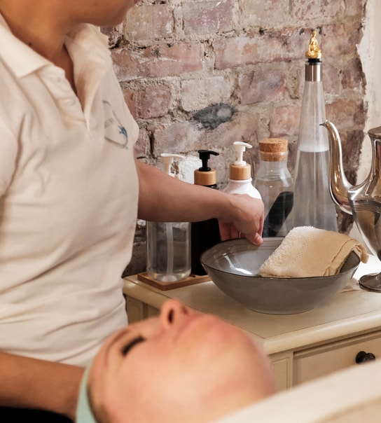 Ansigtsbehandling - Gua Sha Lift