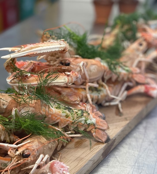 Spar 42 %: Rønnes Hotel