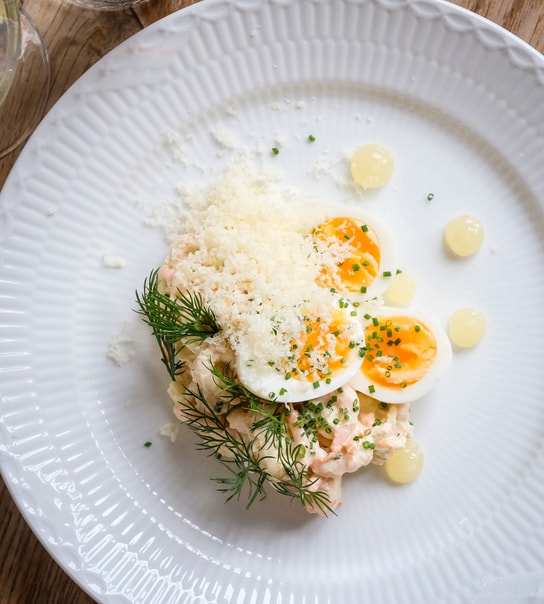 Sommerfrokost på Strandmøllekroen i Klampenborg - Fyldt med Solskin og Kærlighed