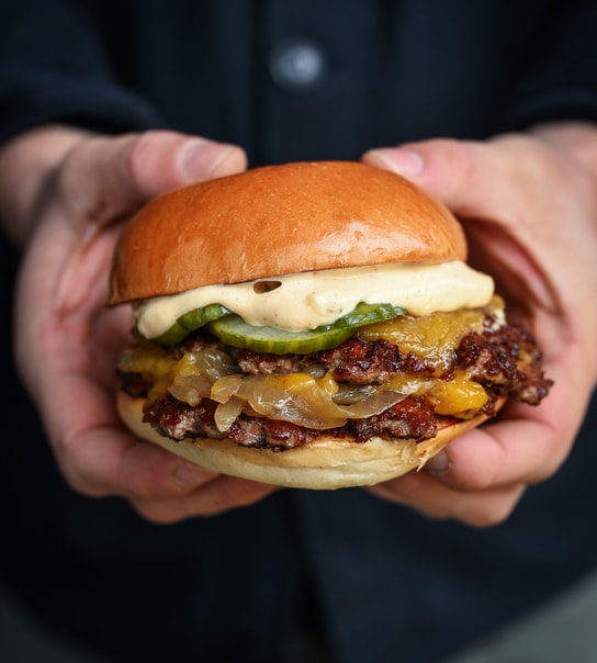 Valgfri Burger hos POP's Diner - Sommerens Bedste Burger under Buen
