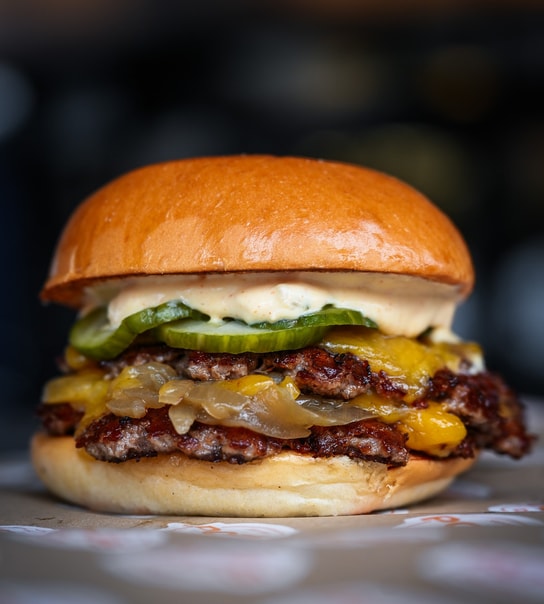 Valgfri Burger hos POP's Diner - Sommerens Bedste Burger under Buen