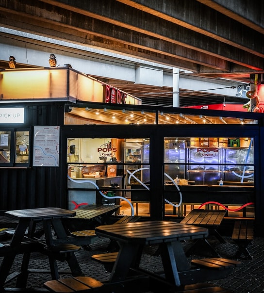 Valgfri Burger hos POP's Diner - Sommerens Bedste Burger under Buen