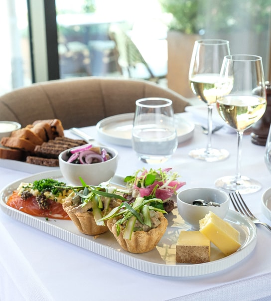 Sommerfrokost på nyåbnede Restaurant NU & DA