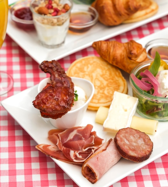 Brunch & Mimosa | Spar 56 %