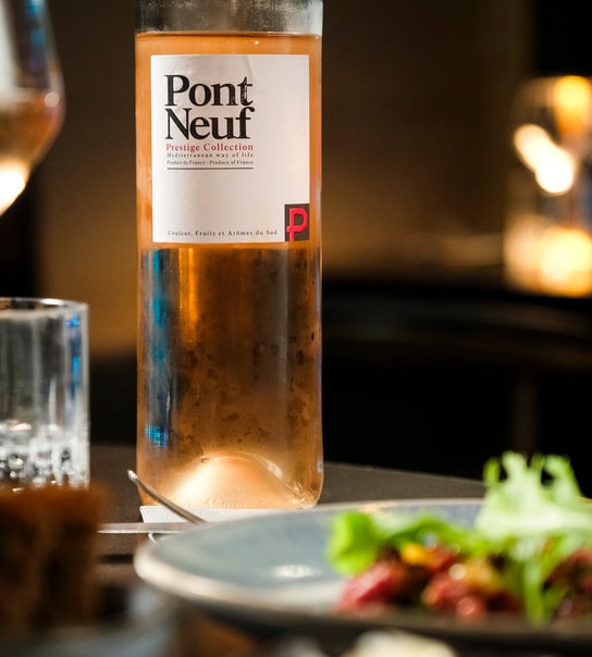 4 Lækre Serveringer og Fri bar