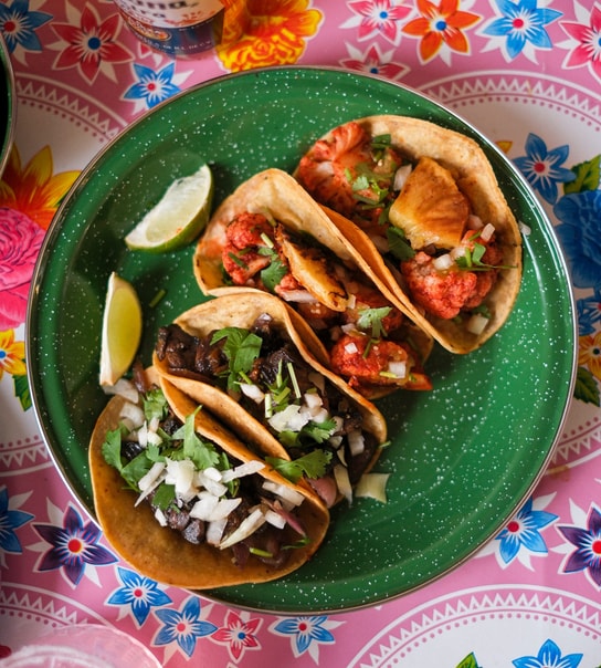 4 Tacos + Guacamole hos anmelderroste Pastor Tacos på Amagerbrogade