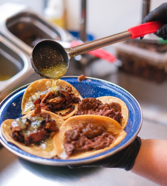 4 Tacos + Guacamole hos anmelderroste Pastor Tacos på Amagerbrogade