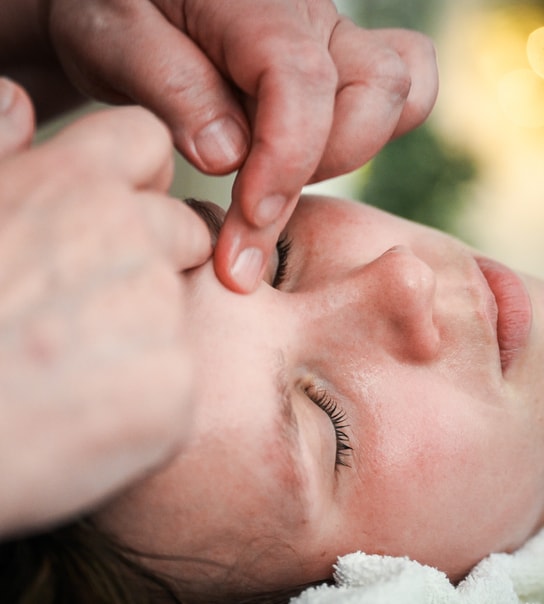 ½ pris på Ansigtsmassage - 30/50 min.