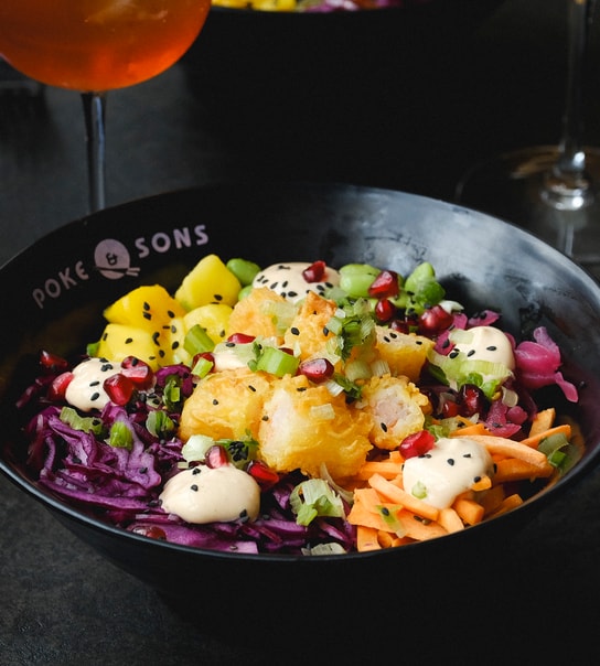 Valgfri Bowl fra Poké & Sons - Bæredygtige Ingredienser & Nordisk Smag