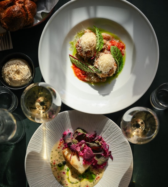 9 Serveringer Hos Kargo Apartment  - Mærk de Hjemlige Omgivelser