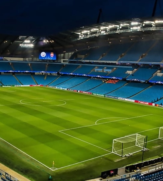Oplev Manchester City LIVE på Etihad Stadium!