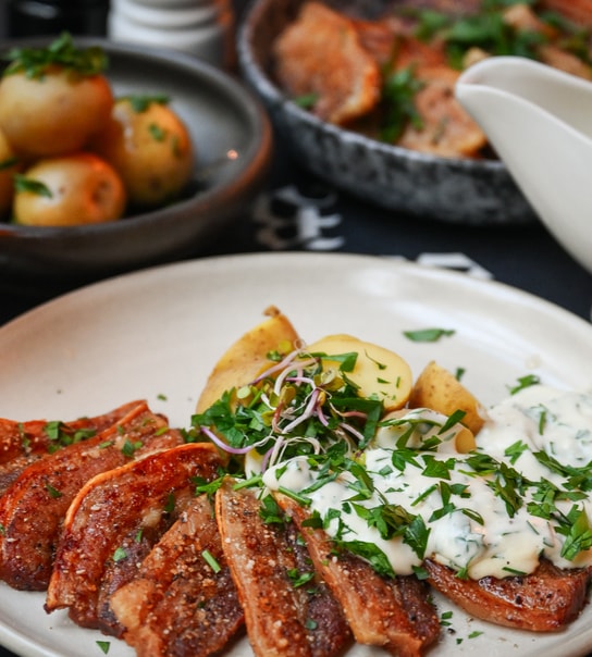 Stegt Flæsk Ad Libitum - Bomhuset i Charlottenlund