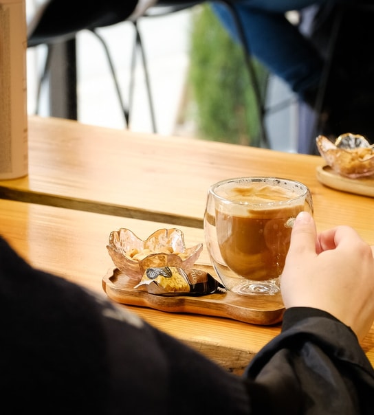 Frisør Pigalle - Klip og Farvning