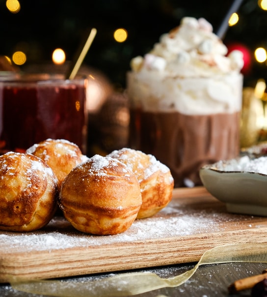 Gløgg & Æbleskiver - Coffee No. 1