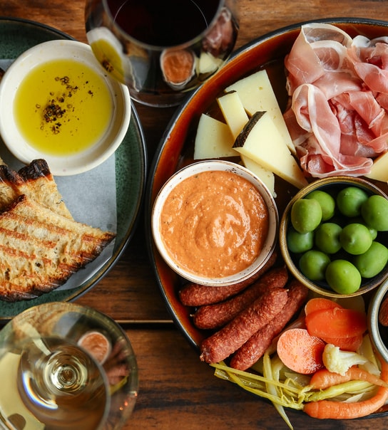 Charcuterie & Vin - Vestervino