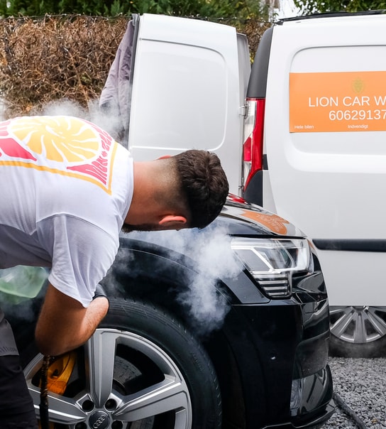 Udkørende Bilrengøring - Lion Carwash