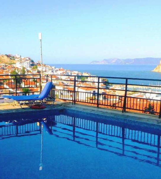 Oplev Skopelos med Apollo