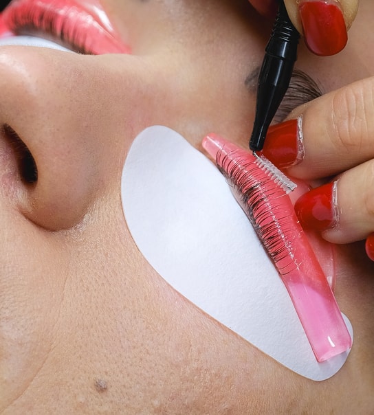Lash lift, Brow lam. & Eyelash extensions