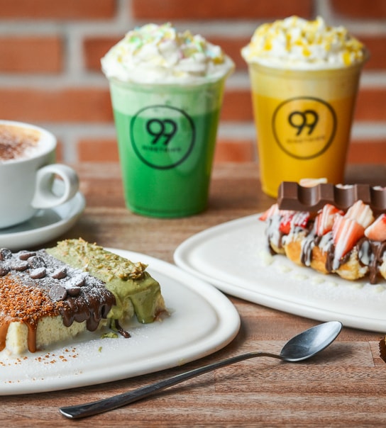 Valgfri dessert + drik hos Ninetnine