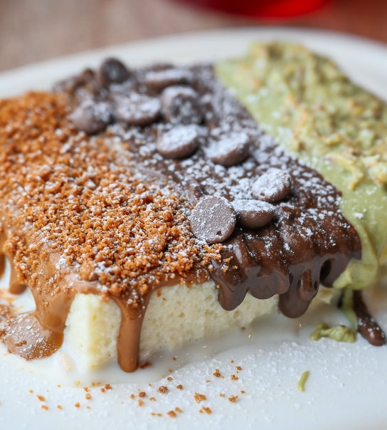 Valgfri dessert + drik hos Ninetnine