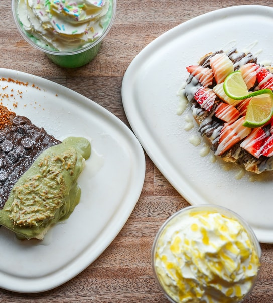 Valgfri dessert + drik hos Ninetnine